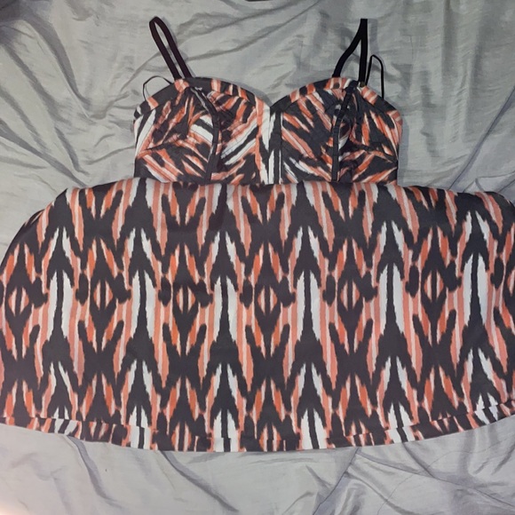 Guess dress - Picture 2 of 4